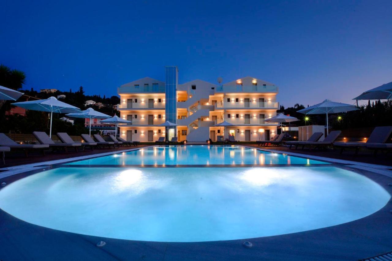 V Luxury Aparthotel 3*